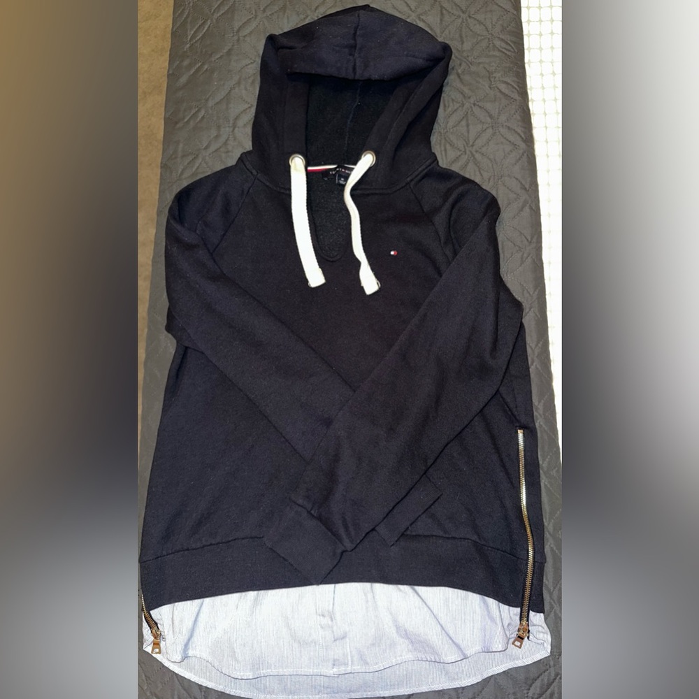 Tommy Hilfiger Black Hoodie with White Drawstrings